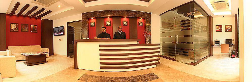 里瓦萨酒店 德里 外观 照片